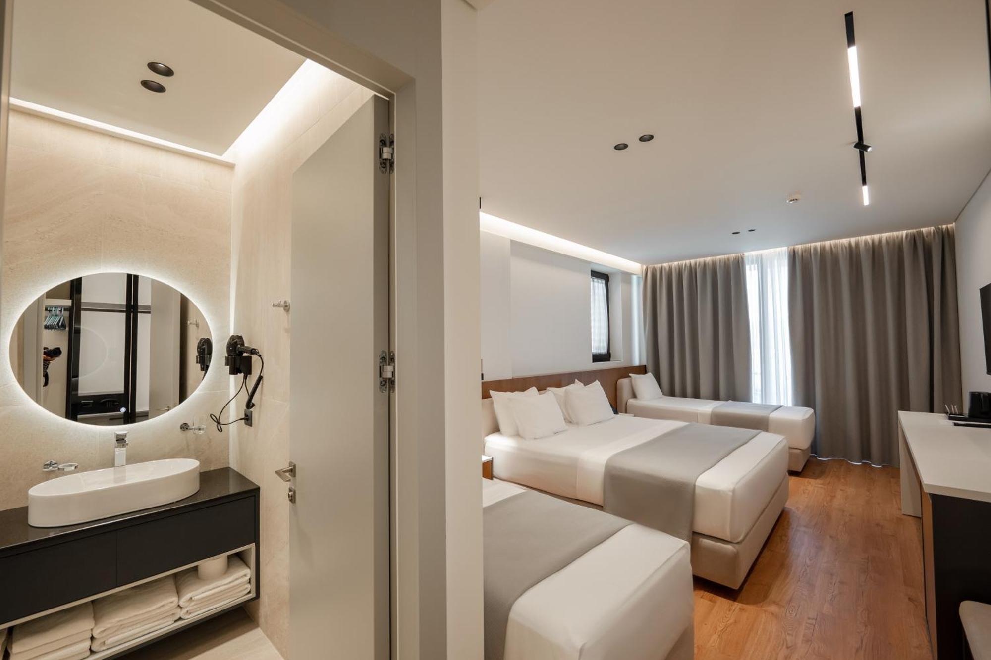 Euro Hotel Ксаміл Екстер'єр фото