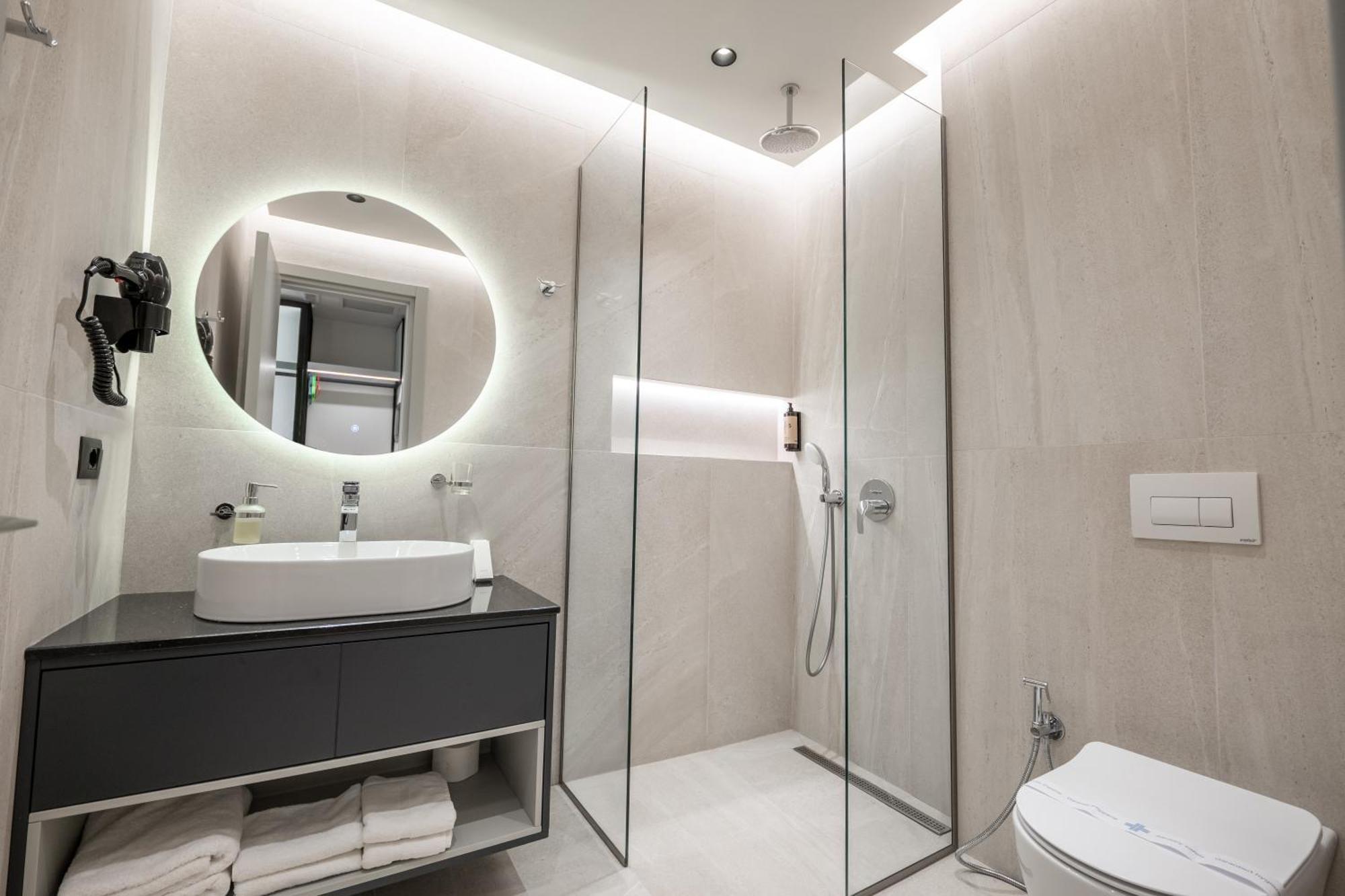 Euro Hotel Ксаміл Екстер'єр фото