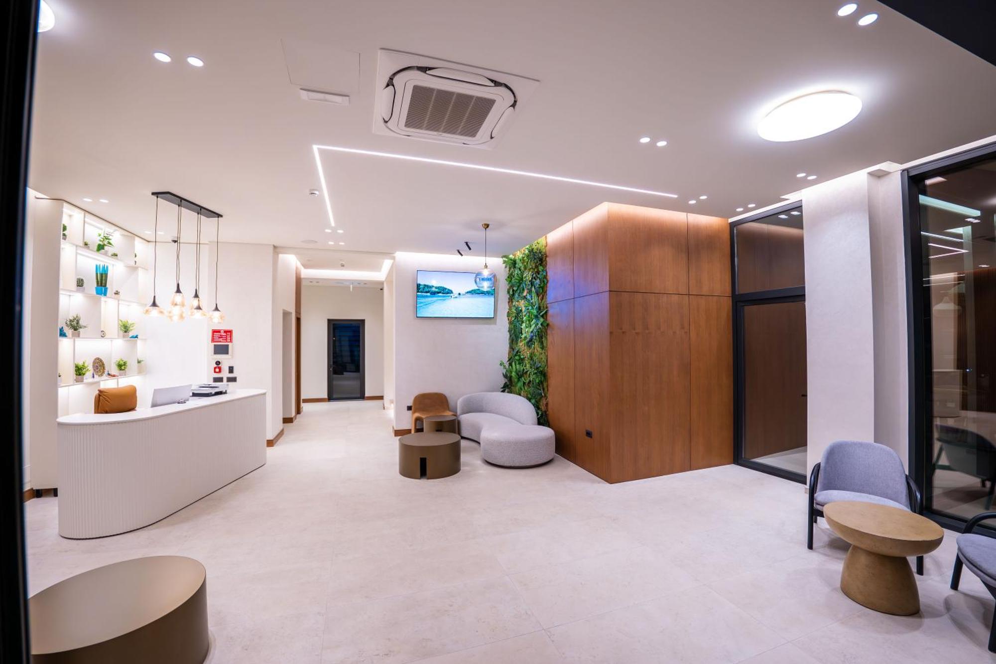 Euro Hotel Ксаміл Екстер'єр фото